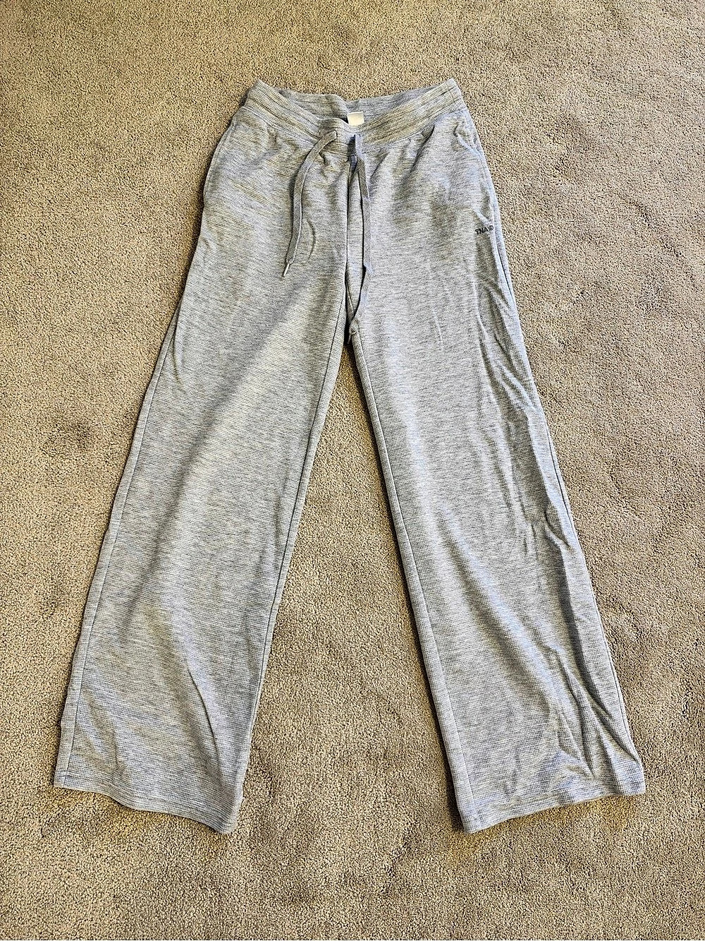 TNA Wafflex Attune Pant Gray Straight-Leg Lounge Pants Small